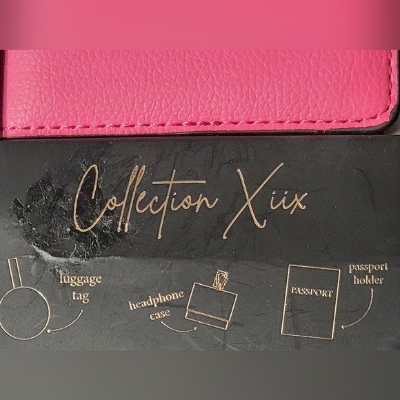 Collection XIIX 3 Piece Bon Voyage Travel Boxed Gift Set - Picture 3 of 7